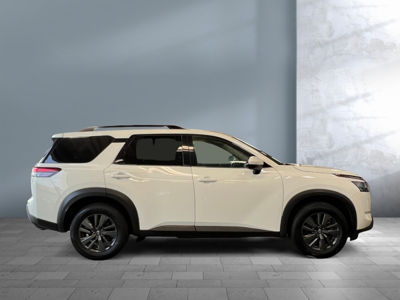 2022 Nissan Pathfinder