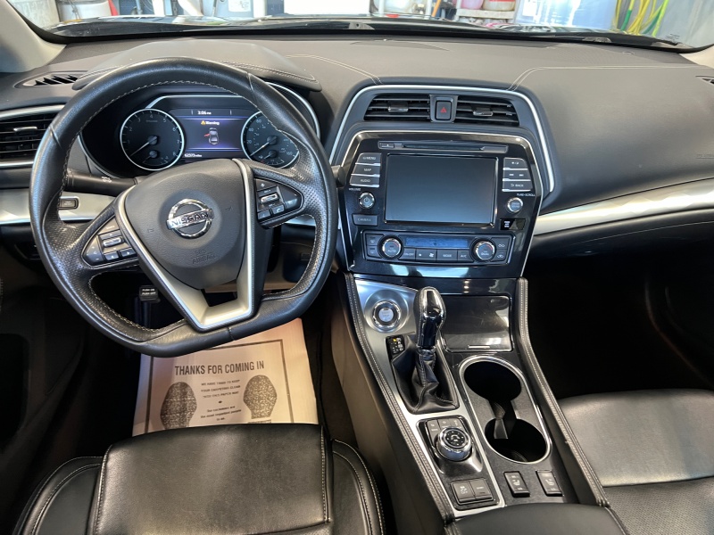 2022 Nissan Maxima