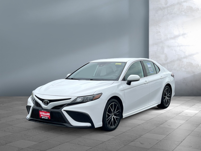 Used 2021 Toyota Camry SE Car