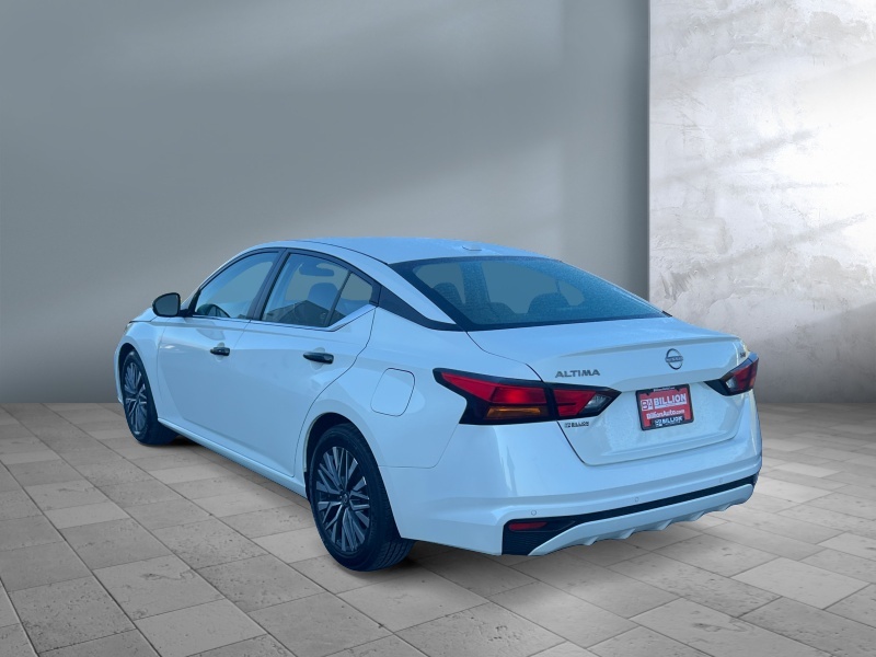 2023 Nissan Altima