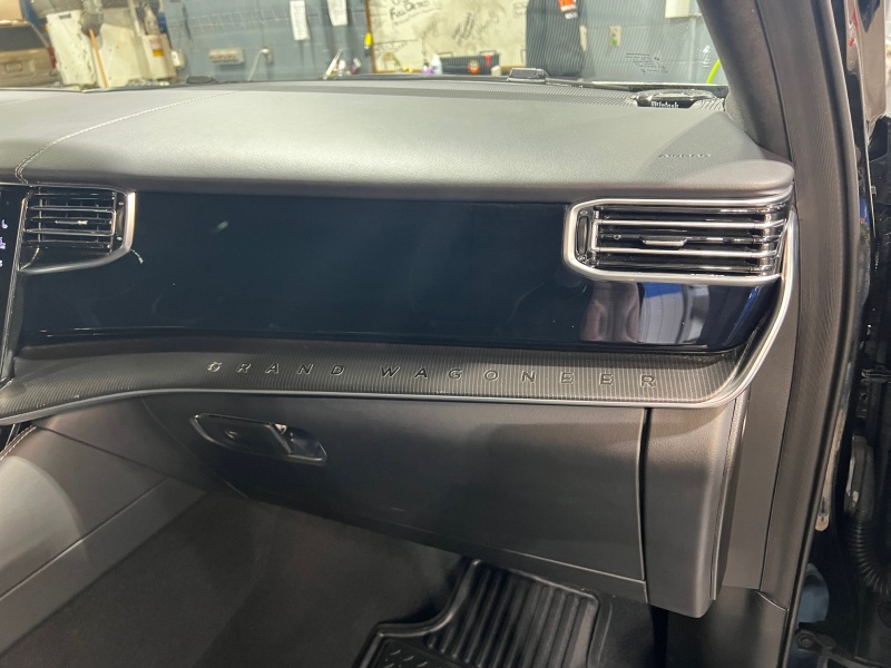 2024 Jeep Grand Wagoneer L