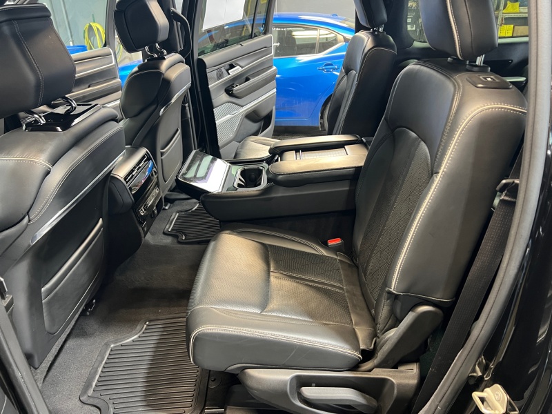 2024 Jeep Grand Wagoneer L