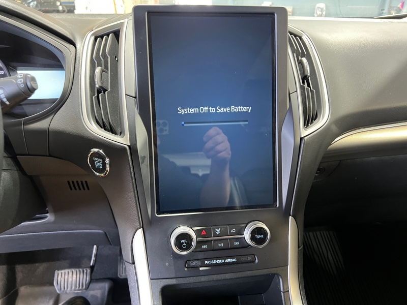 2022 Ford Edge