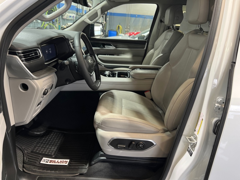 2024 Jeep Wagoneer