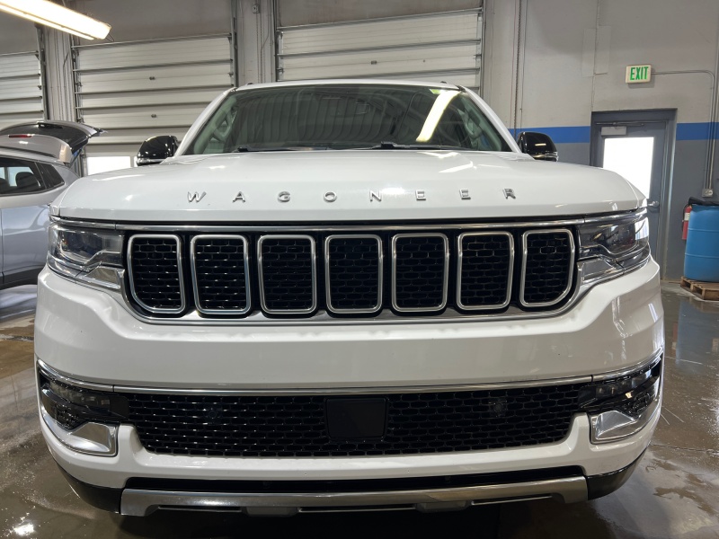 2024 Jeep Wagoneer