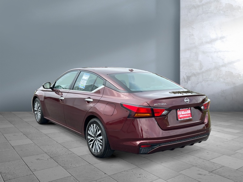 2024 Nissan Altima