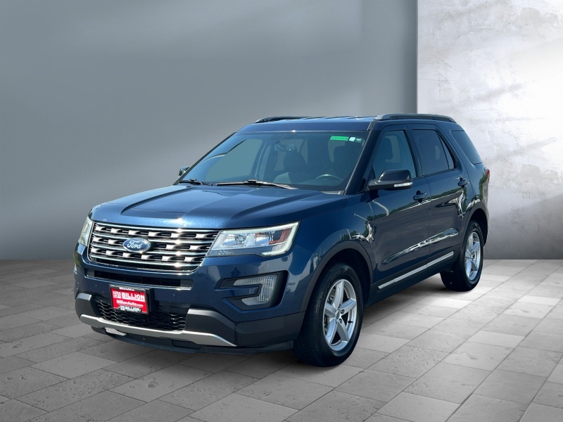 Used 2017 Ford Explorer XLT SUV