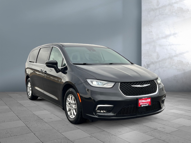 2023 Chrysler Pacifica