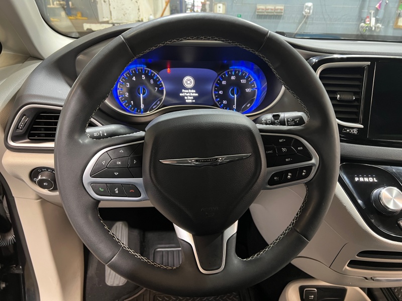 2023 Chrysler Pacifica