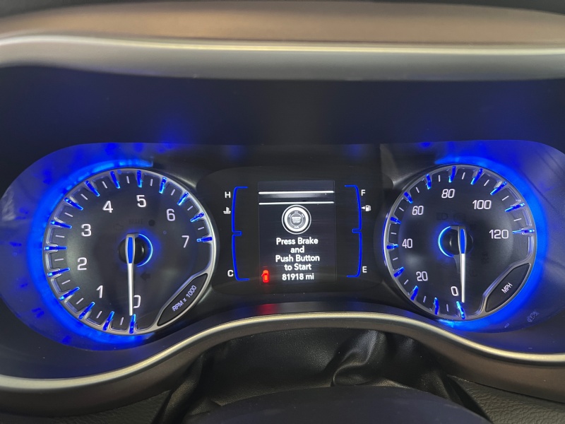 2023 Chrysler Voyager