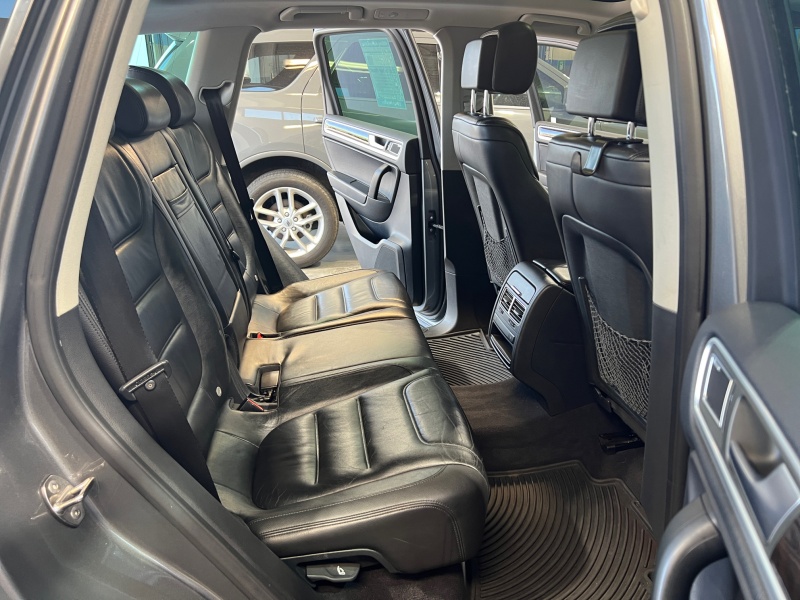 2013 Volkswagen Touareg