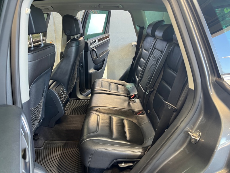 2013 Volkswagen Touareg
