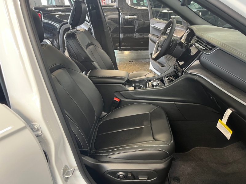 2025 Jeep Grand Cherokee L