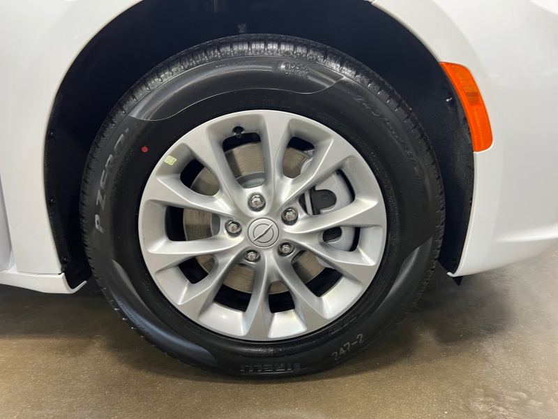 2025 Chrysler Pacifica