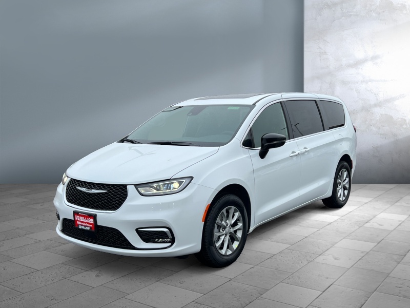 New 2026 Chrysler Pacifica Limited Vans