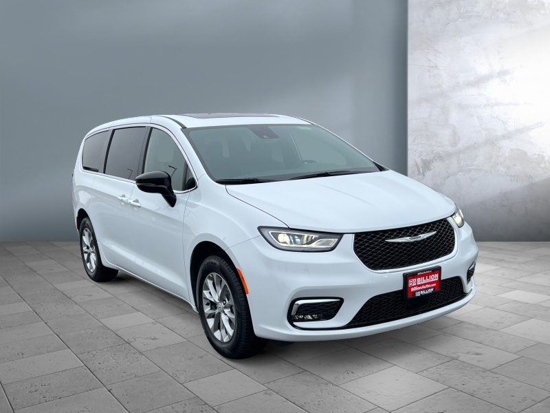 2026 Chrysler Pacifica