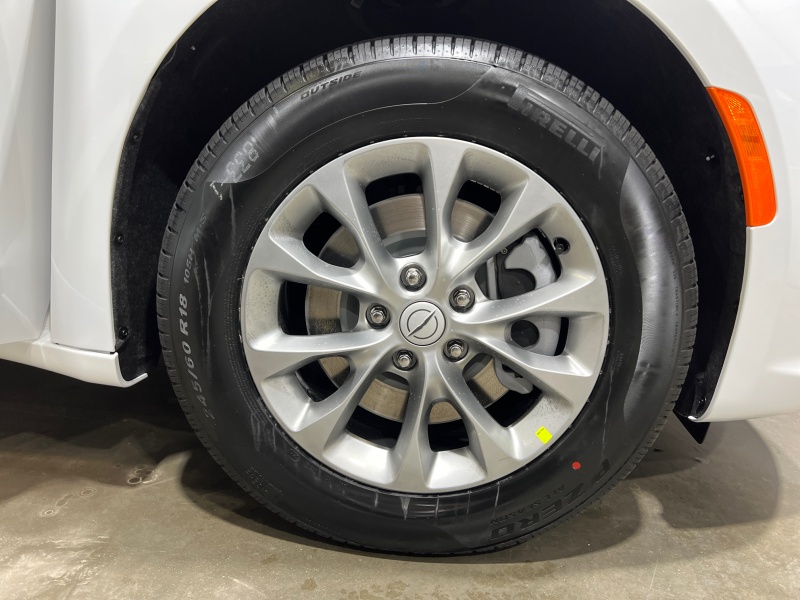 2026 Chrysler Pacifica