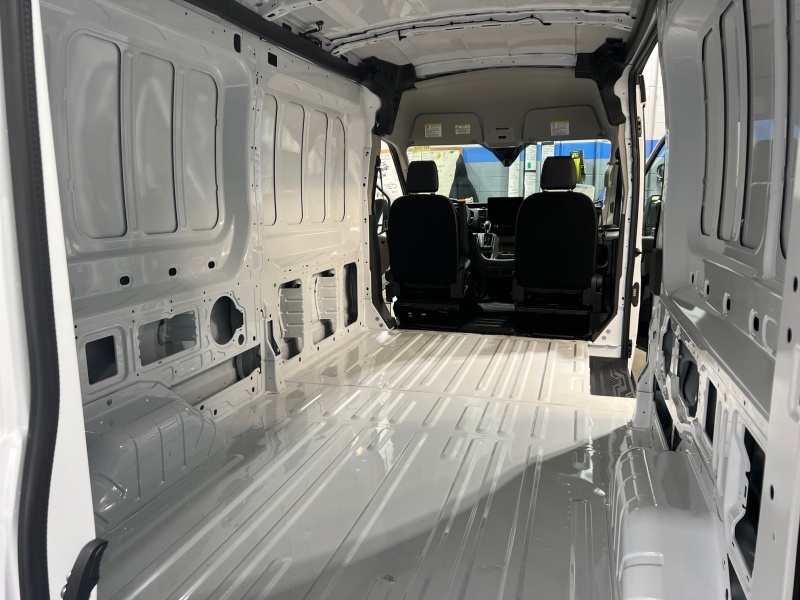 2026 Ford Transit Cargo Van
