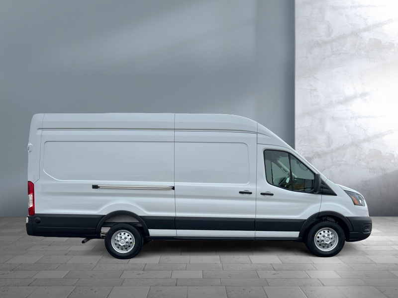 2026 Ford Transit Cargo Van