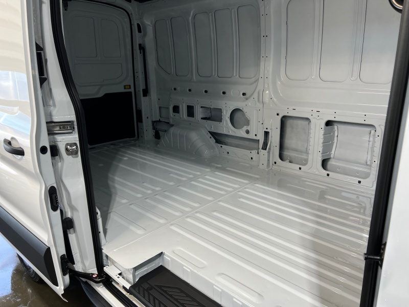 2026 Ford Transit Cargo Van