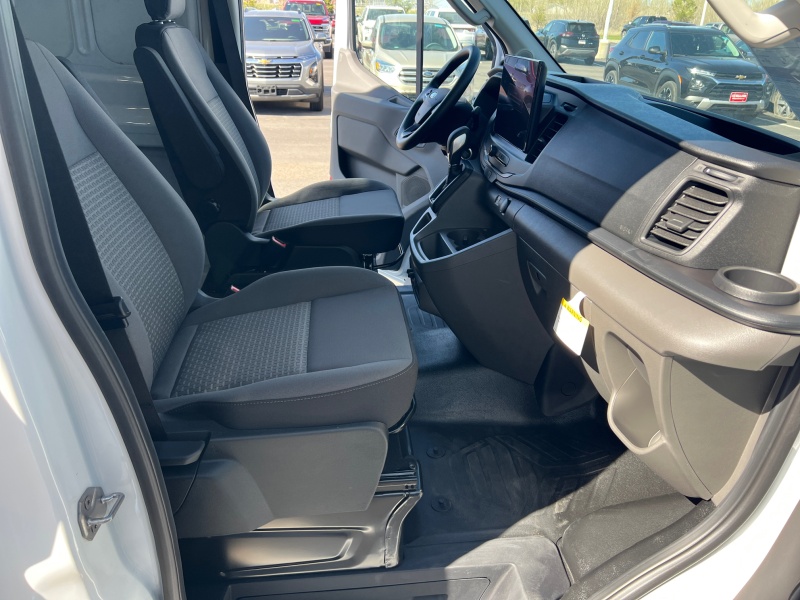 2026 Ford Transit Cargo Van