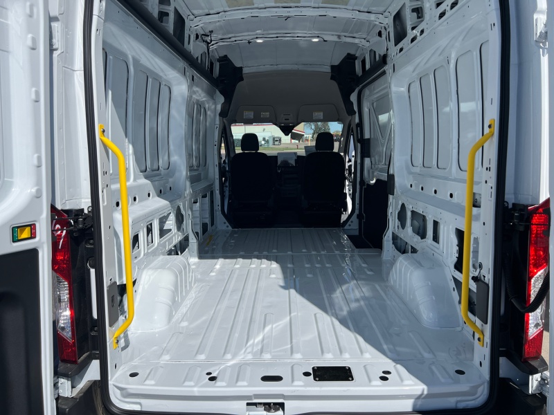 2026 Ford Transit Cargo Van