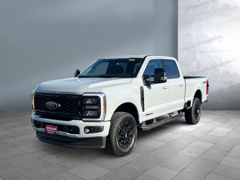 New 2026 Ford Super Duty F-350 SRW LARIAT  Crew Cab Box Trucks