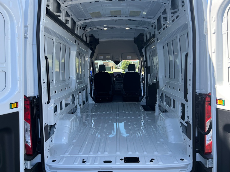 2026 Ford Transit Cargo Van