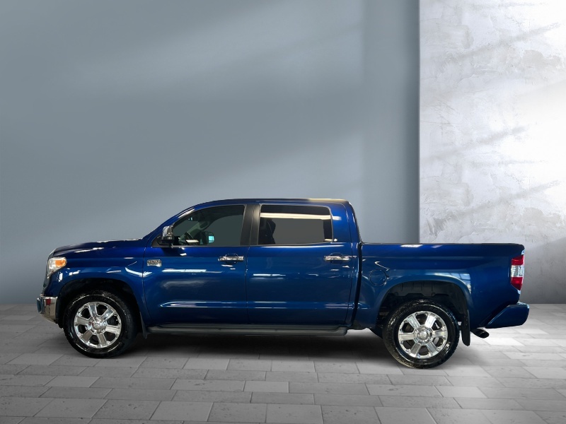 2015 Toyota Tundra 4WD Truck