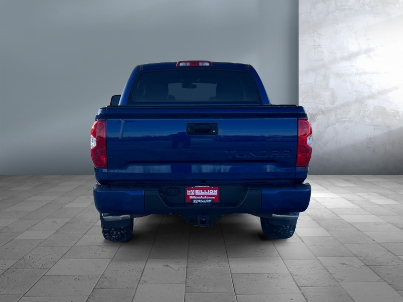 2015 Toyota Tundra 4WD Truck