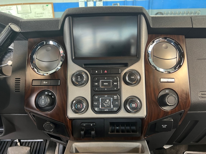 2015 Ford Super Duty F-250 SRW