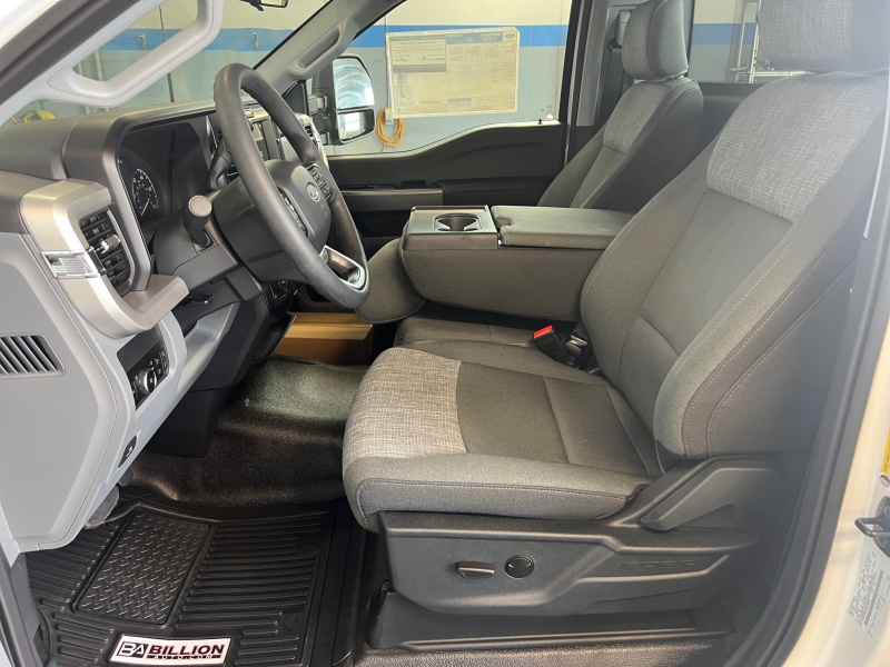 2025 Ford Super Duty F-350 SRW