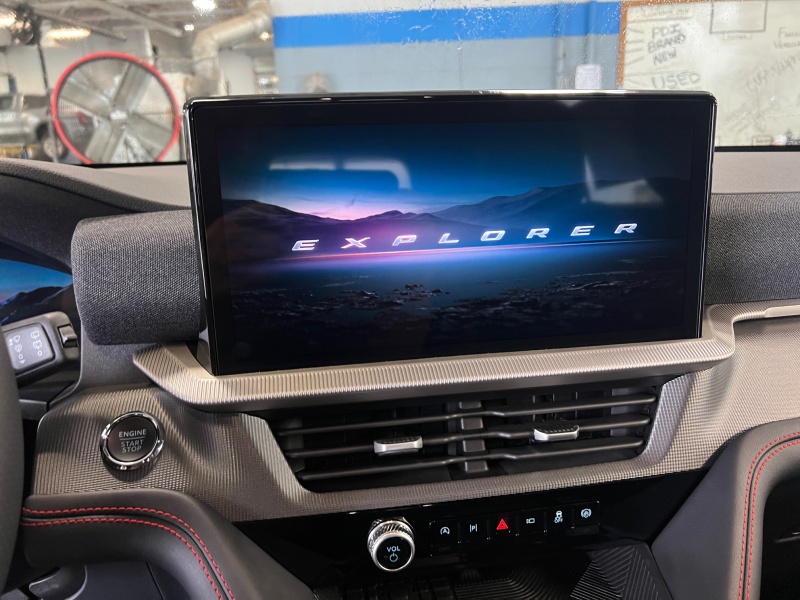 2025 Ford Explorer