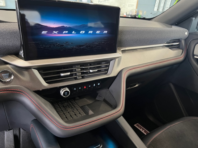 2025 Ford Explorer