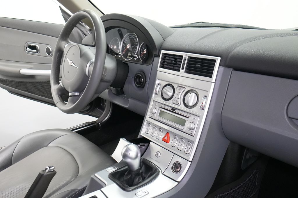 2004 Chrysler Crossfire Base - Photo 18