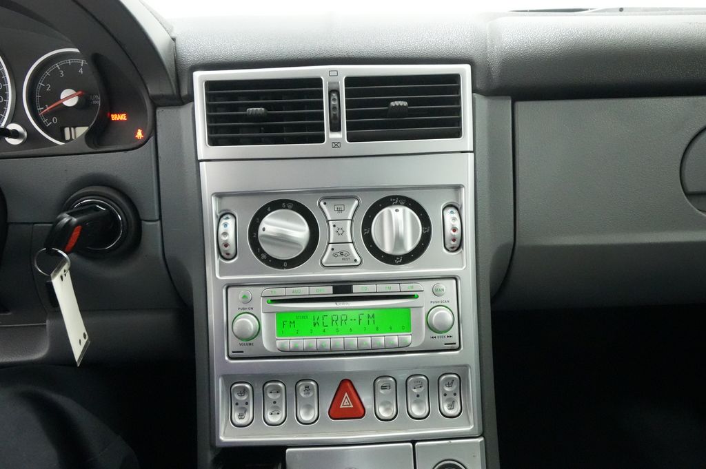 2004 Chrysler Crossfire Base - Photo 24