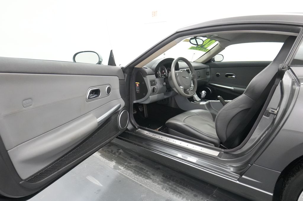 2004 Chrysler Crossfire Base - Photo 15
