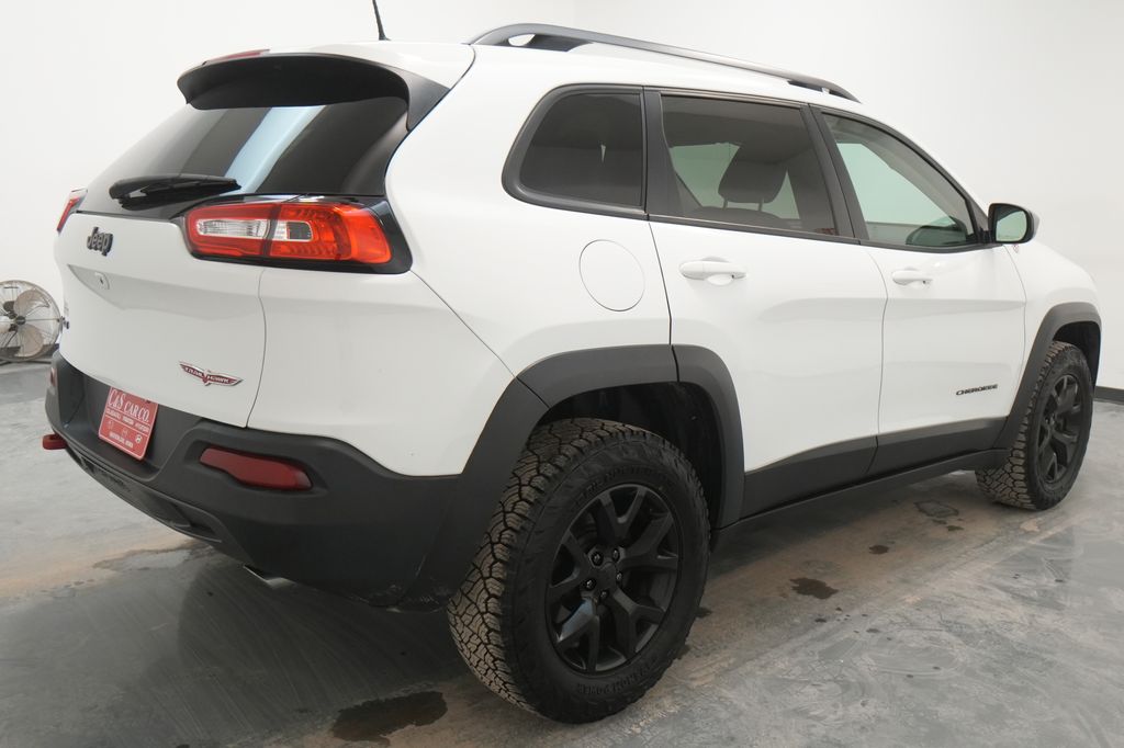 2016 Jeep Cherokee