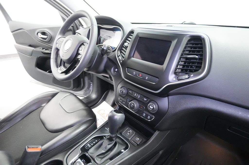 2021 Jeep Cherokee