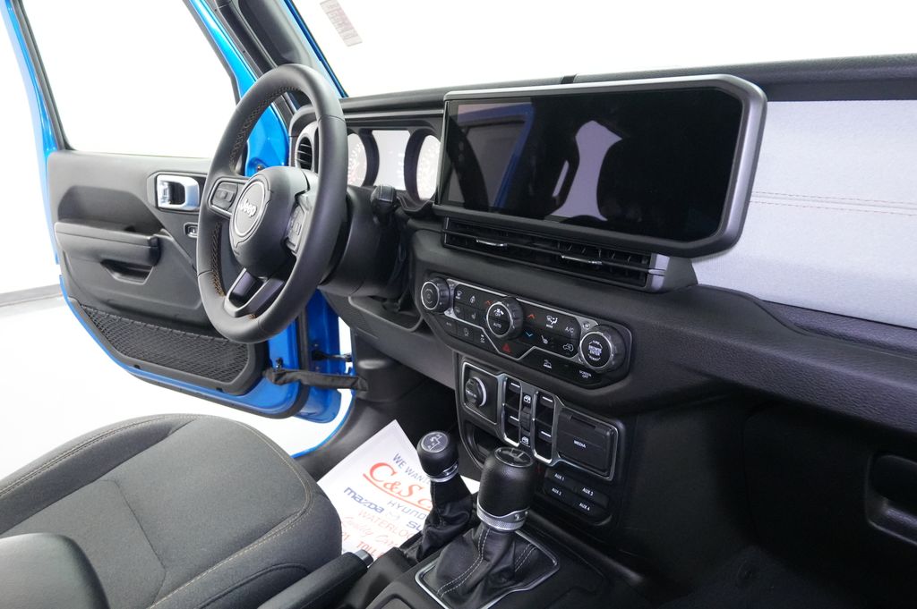 2024 Jeep Wrangler