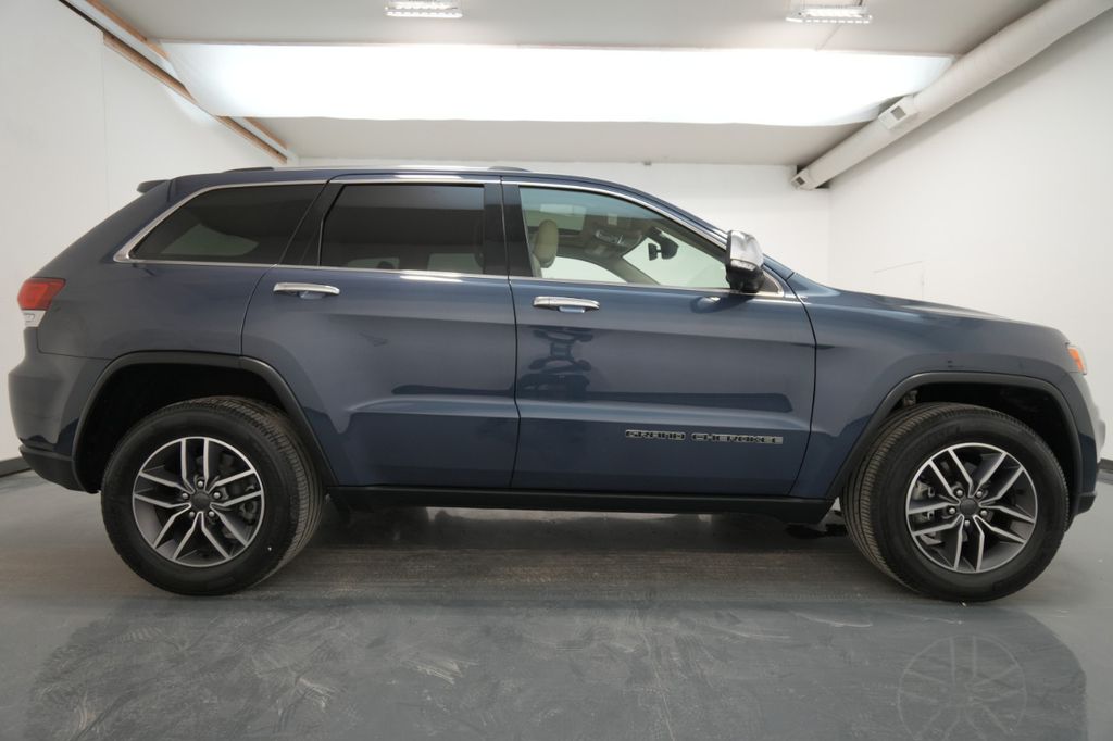 2020 Jeep Grand Cherokee