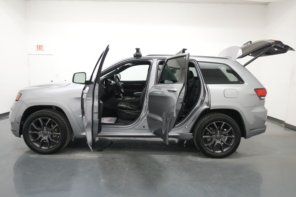2020 Jeep Grand Cherokee