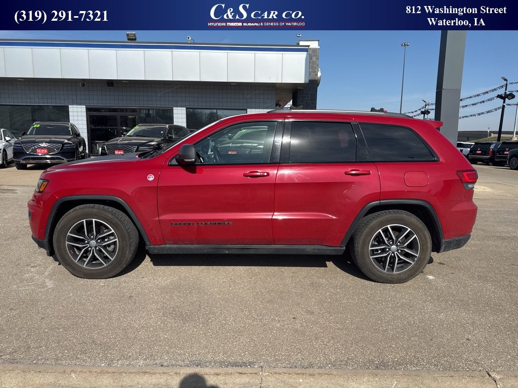 Used 2018 Jeep Grand Cherokee Trailhawk SUVs