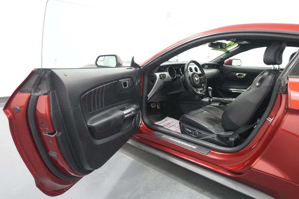 2017 Ford Mustang