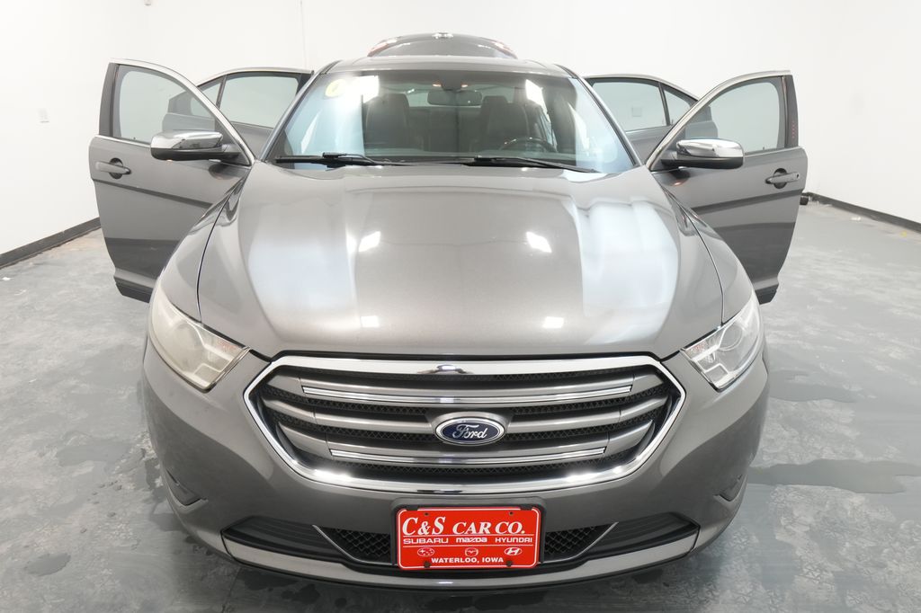 2013 Ford Taurus