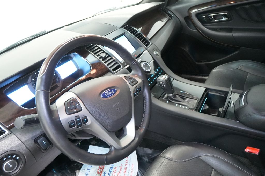 2013 Ford Taurus