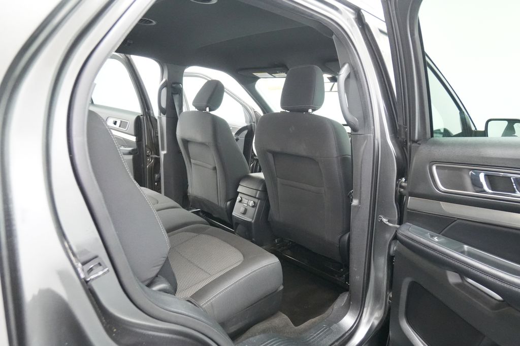 2018 Ford Explorer XLT - Photo 29