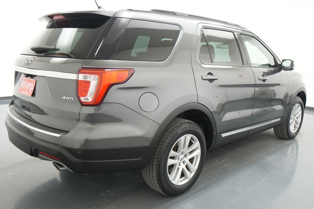 2018 Ford Explorer XLT - Photo 9
