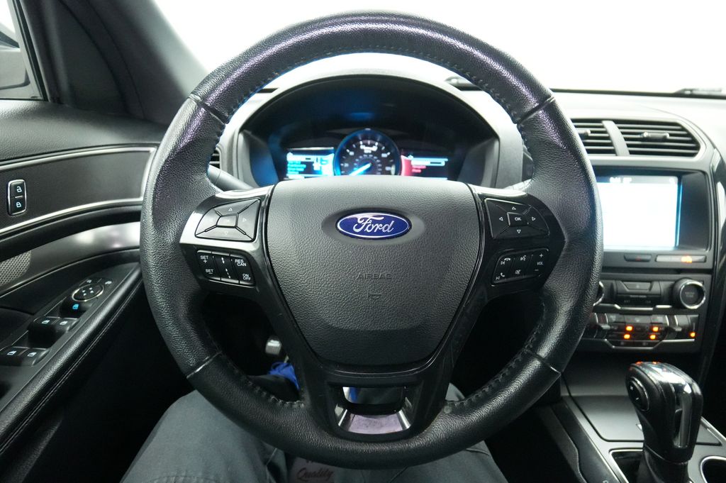 2018 Ford Explorer XLT - Photo 41