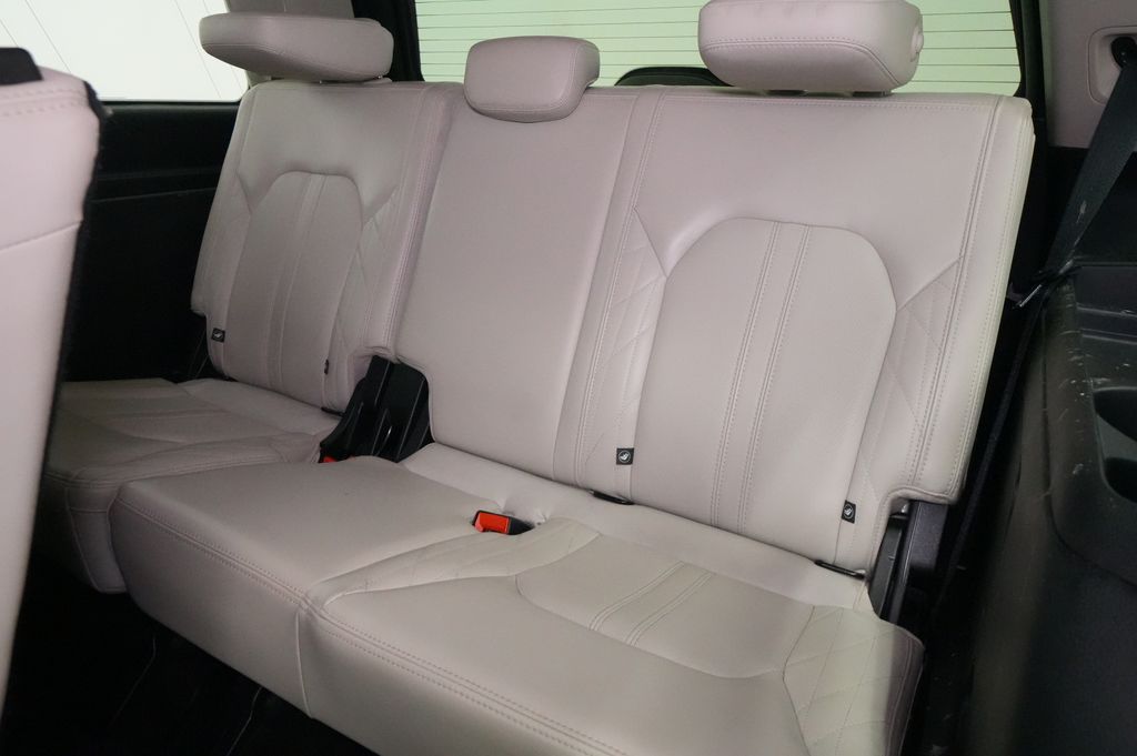 2020 Ford Expedition Platinum - Photo 23